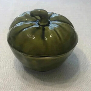 California Pottery Apple container #48.